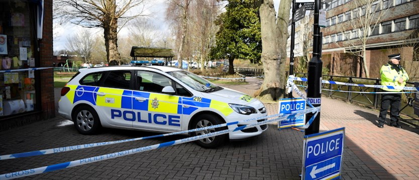 Policja otoczyła restaurację w Salisbury, gdzie zachorowały dwie osoby