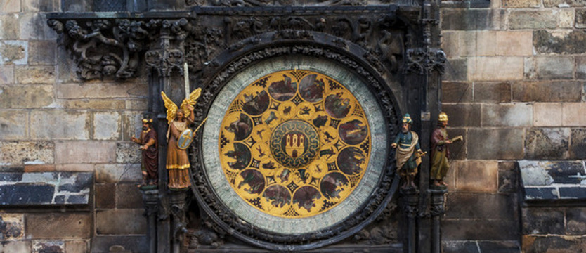 Praski orloj wrócił na wieżę