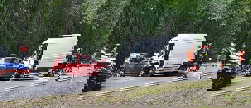 Wypadek na Głębokiem. Utrudnienia w ruchu