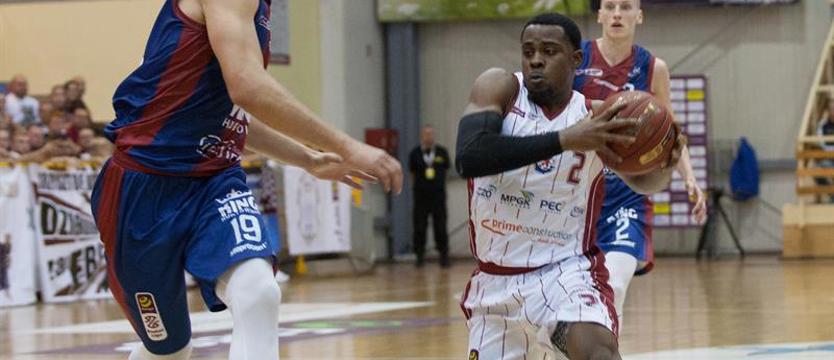 Koszykówka. Spójnia po zimnym, derbowym prysznicu