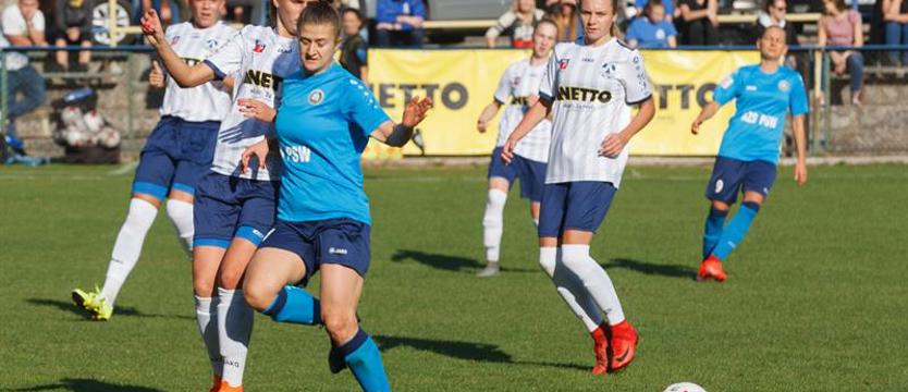 Piłka nożna. Olimpia pokonana