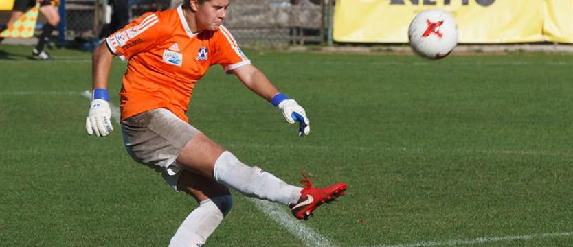 Piłka nożna. Cenny remis Olimpii w Krakowie