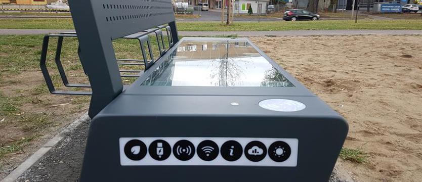 Solarne ławki (także) w Szczecinie