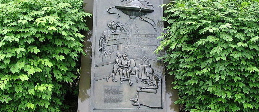 80. rocznica „inwazji” Marsjan na Ziemię