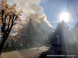 Wybuch gazu w kamienicy w Mieszkowicach. Trzy osoby poszkodowane