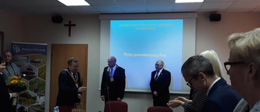Jest przewodniczący Rady Powiatu w Policach