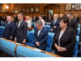 Pierwsza sesja Rady Miasta Szczecina. Zaskoczenie – bez koalicji