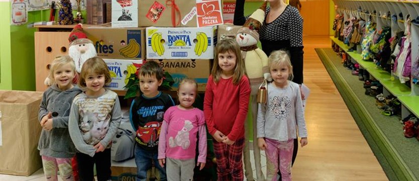 Szlachetna Paczka: Ponad 2,1 mln dzieci w Polsce grozi ubóstwo