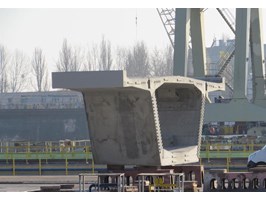 Kontrakt na części duńskiego mostu z aneksem