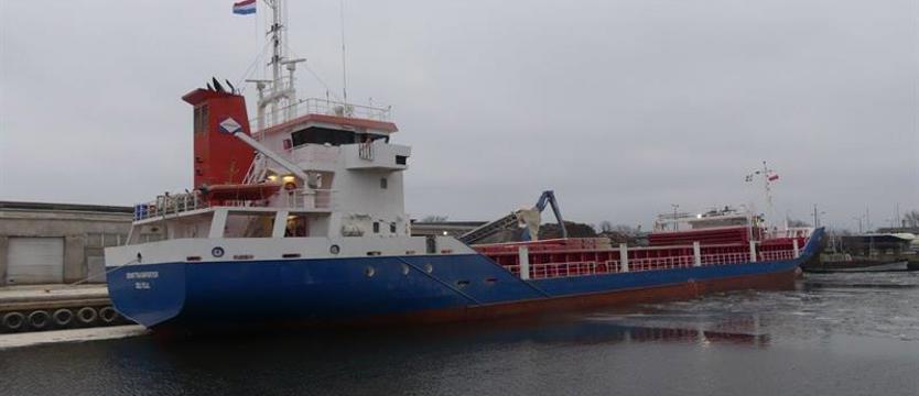 Przypłynął po otręby