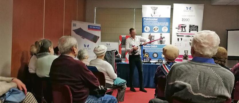 Jak Mateusz z Dominiką robią ludziom wodę z mózgu