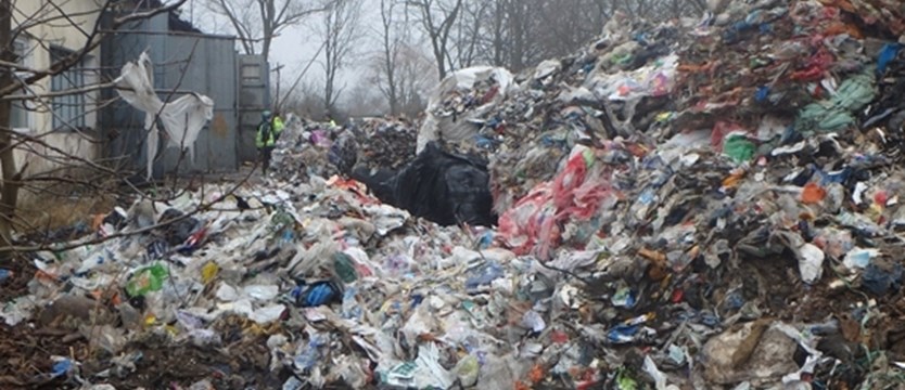 Dwa tysiące ton śmieci wróciło do Wielkiej Brytanii