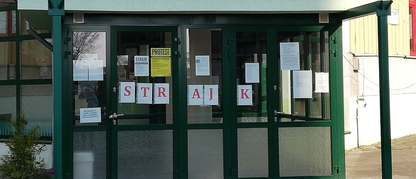 Rozpoczął się strajk w oświacie