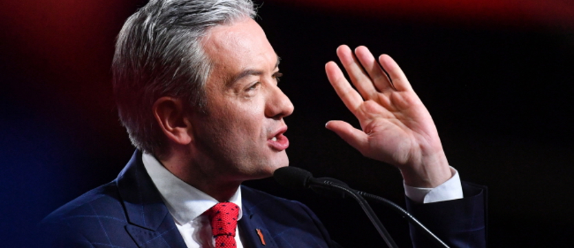 „Koniec z dziadowskimi pensjami”. Wiosna obiecuje wyższą płacę minimalną i emeryturę