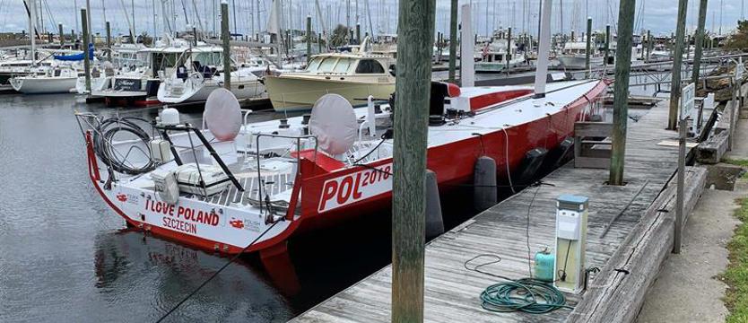 Jego rejs miał promować Polskę. Jacht „I love Poland” poważnie uszkodzony