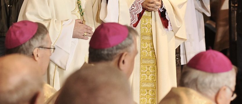 Biskupi: Nie uczyniliśmy wszystkiego ws. skandali seksualnych w Kościele