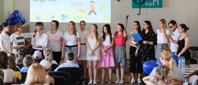 Konkurs Piosenki Niemieckiej „Singt mit!”. Śpiewali razem