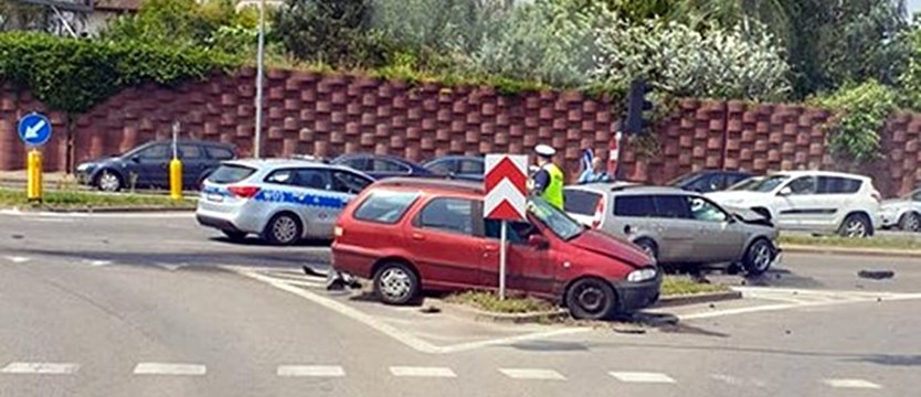 Wypadek na ul. Południowej i kolizje w dwóch miejscach Szczecina