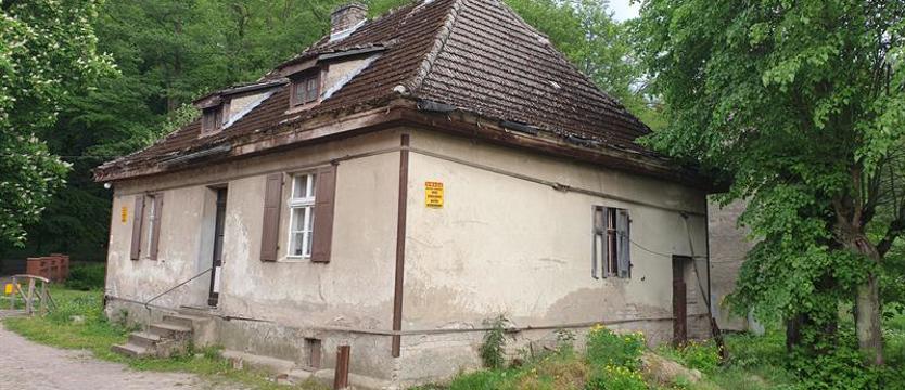 Po 60 latach musieli opuścić Młynarzówkę. Chce wrócić do domu