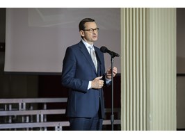Premier Morawiecki na PUM. 590 mln zł na projekty uczelni