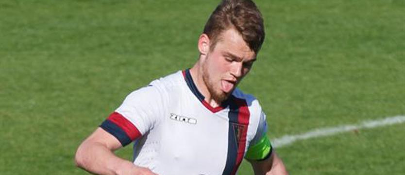 Piłka nożna. Łysiak i Paczuk wzmocnili Błękitnych