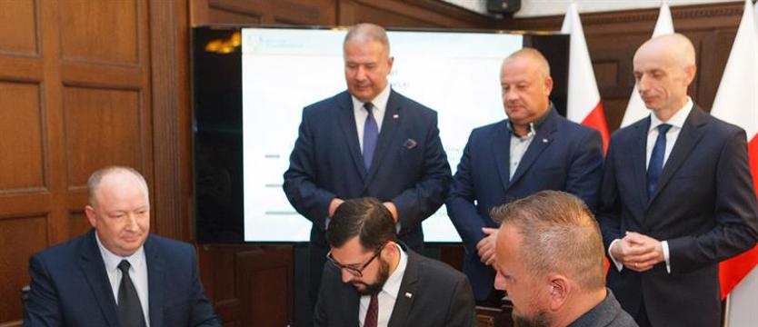 Pieniądze na kolejne samorządowe drogi