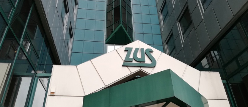 Uważaj na takie maile. Mogą uszkodzić komputer i wykraść dane