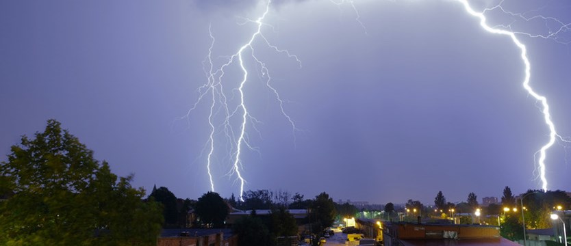 Meteorolodzy  ostrzegają przed burzami w nocy