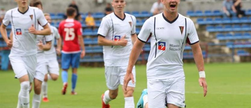 Piłka nożna. Efektowna premiera rezerw Pogoni [GALERIA]