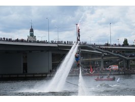 Akrobacje na wodzie – trwa Water Show Szczecin