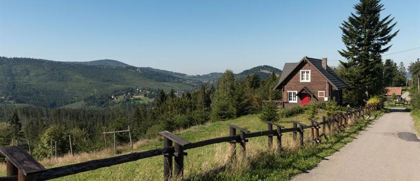 Pijany przewodnik chciał poprowadzić grupę dzieci w Beskidach