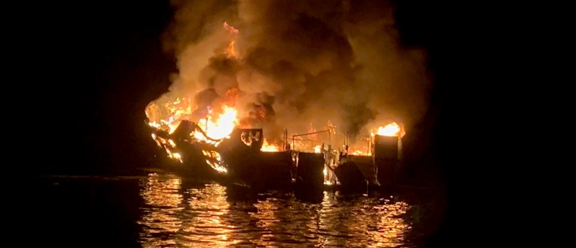 Pożar statku u wybrzeży Kalifornii. Wiele ofiar śmiertelnych