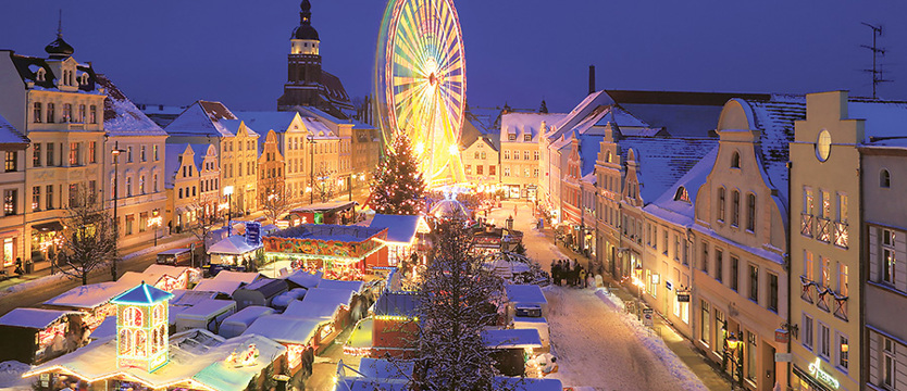 Jarmark adwentowy w Chociebużu