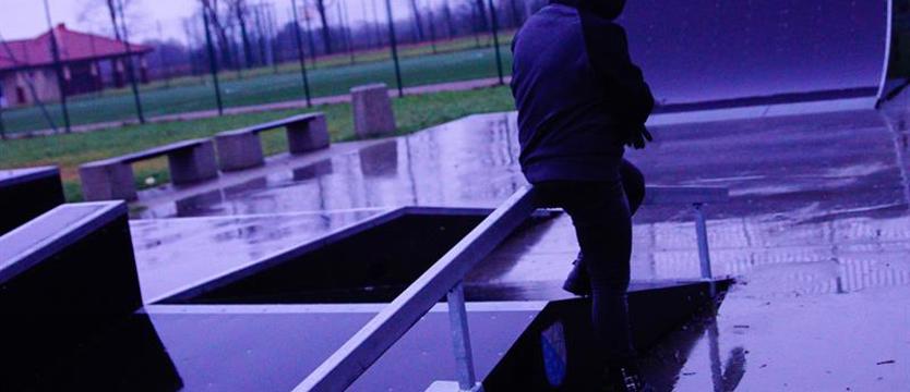 Stowarzyszenie Widzących Więcej. Pozwolić sobie na szczęście