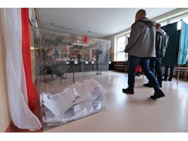 Głosowanie ruszyło bez przeszkód. Szczecin w czołówce  liczby naruszeń ciszy wyborczej