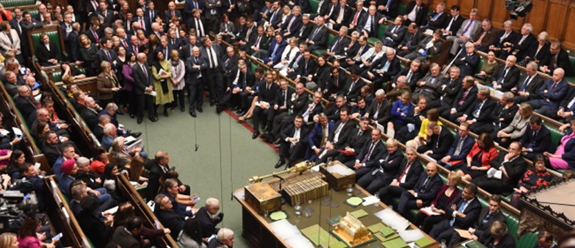 Izba Gmin wstrzymała poparcie dla porozumienia ws. brexitu