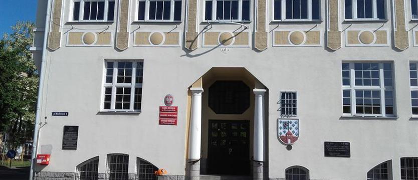 Dziennikarz nie powinien pisać krytycznie