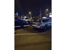 Ścigany przez policję wjechał w samochody