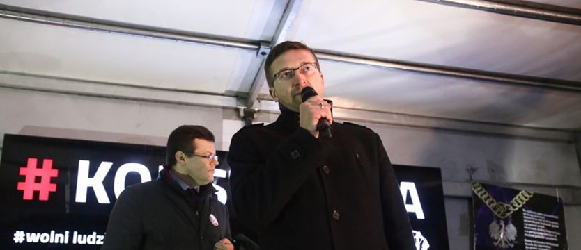 Protesty w kilkudziesięciu miastach po zawieszeniu sędziego Juszczyszyna