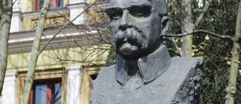 Pomnik Piłsudskiego. Projekt nadal w grze