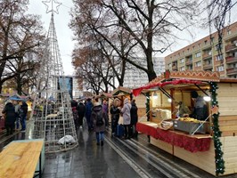 Szczeciński Jarmark Bożonarodzeniowy. Na półmetku