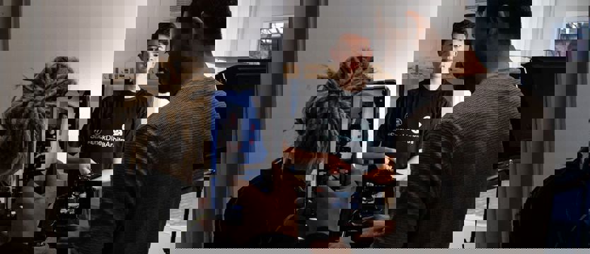 Piłka nożna. Wzruszający film, szacunek dla arbitra [FILM]