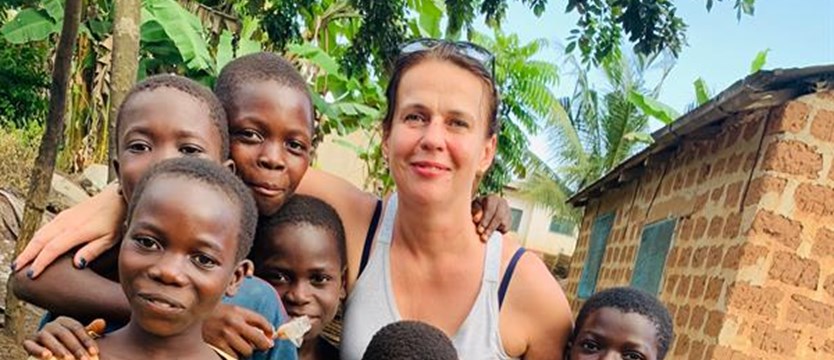 Pomagają dzieciom w Ghanie