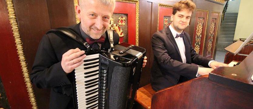 Stracili mamę, walczą o zdrowie taty