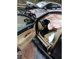 Cztery osoby w szpitalu po zderzeniu aut koło Polanowa