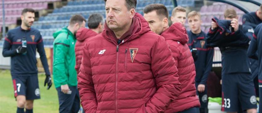 Piłka nożna. Runjaic ufa swoim piłkarzom