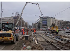 Plac Szarych Szeregów w pełni przebudowy