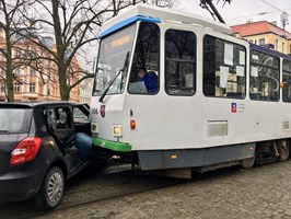 Wypadek na pl. Grunwaldzkim w Szczecinie. Tramwaje nie kursują