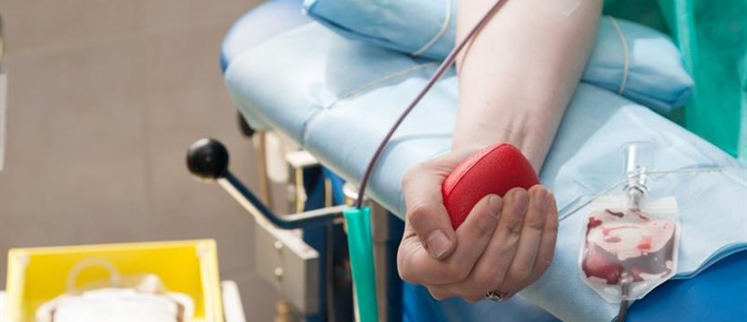 Krew szczególnie potrzebna, a dawców ubywa