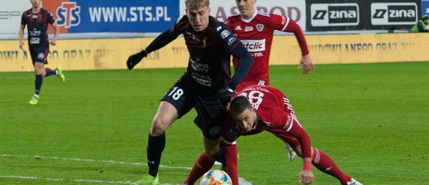 Piłka nożna. Buksa kibicuje bratu i Pogoni